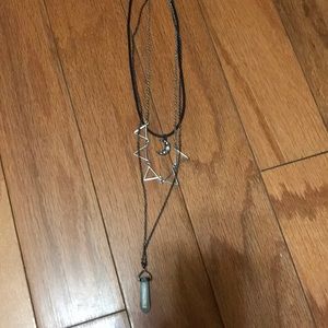 It’s a three layer necklace